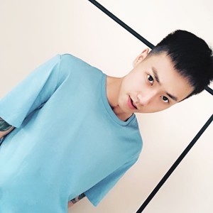 天亮以前说再见-何野