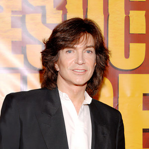 Camilo Sesto资料,Camilo Sesto最新歌曲,Camilo SestoMV视频,Camilo Sesto音乐专辑,Camilo Sesto好听的歌