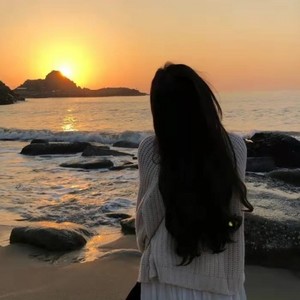 被这个世界骗到想结婚 (网友自制版)
