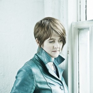 Karine Polwart资料,Karine Polwart最新歌曲,Karine PolwartMV视频,Karine Polwart音乐专辑,Karine Polwart好听的歌