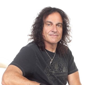 Vinny Appice资料,Vinny Appice最新歌曲,Vinny AppiceMV视频,Vinny Appice音乐专辑,Vinny Appice好听的歌