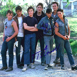 Outsiders资料,Outsiders最新歌曲,OutsidersMV视频,Outsiders音乐专辑,Outsiders好听的歌