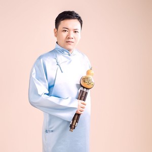 徐峰葫芦丝资料,徐峰葫芦丝最新歌曲,徐峰葫芦丝MV视频,徐峰葫芦丝音乐专辑,徐峰葫芦丝好听的歌