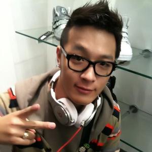 Rilord (라이로드)资料,Rilord (라이로드)最新歌曲,Rilord (라이로드)MV视频,Rilord (라이로드)音乐专辑,Rilord (라이로드)好听的歌