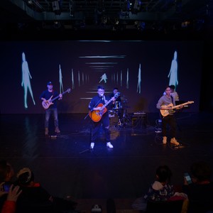 角蛙乐队资料,角蛙乐队最新歌曲,角蛙乐队MV视频,角蛙乐队音乐专辑,角蛙乐队好听的歌