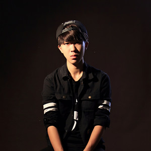 格桑花 姑娘 (伴奏)