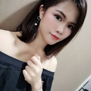 可可馨资料,可可馨最新歌曲,可可馨MV视频,可可馨音乐专辑,可可馨好听的歌