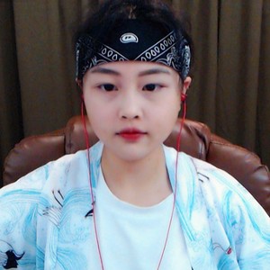 许森森资料,许森森最新歌曲,许森森MV视频,许森森音乐专辑,许森森好听的歌