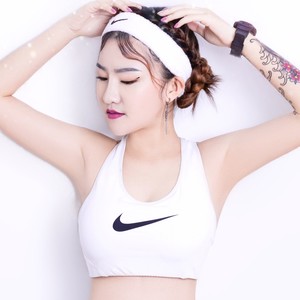 安顺雨资料,安顺雨最新歌曲,安顺雨MV视频,安顺雨音乐专辑,安顺雨好听的歌