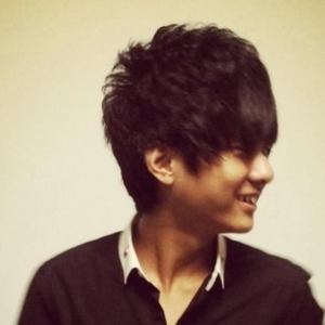 雪松资料,雪松最新歌曲,雪松MV视频,雪松音乐专辑,雪松好听的歌