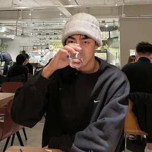 行于山川资料,行于山川最新歌曲,行于山川MV视频,行于山川音乐专辑,行于山川好听的歌