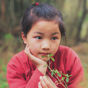 钟奕儿资料,钟奕儿最新歌曲,钟奕儿MV视频,钟奕儿音乐专辑,钟奕儿好听的歌