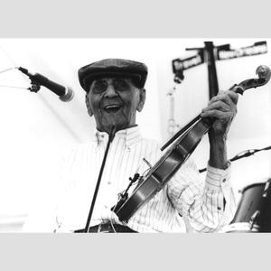 Dennis McGee资料,Dennis McGee最新歌曲,Dennis McGeeMV视频,Dennis McGee音乐专辑,Dennis McGee好听的歌