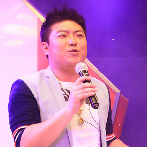 爱是陀螺 (伴奏)