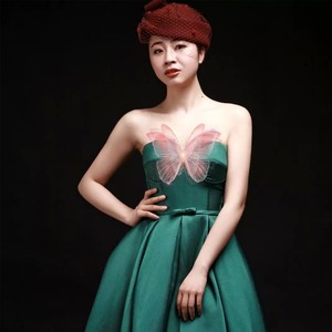 李静资料,李静最新歌曲,李静MV视频,李静音乐专辑,李静好听的歌