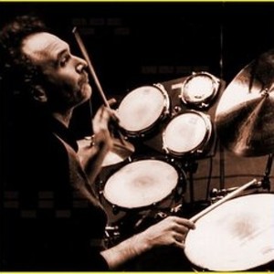 Mark Nauseef资料,Mark Nauseef最新歌曲,Mark NauseefMV视频,Mark Nauseef音乐专辑,Mark Nauseef好听的歌