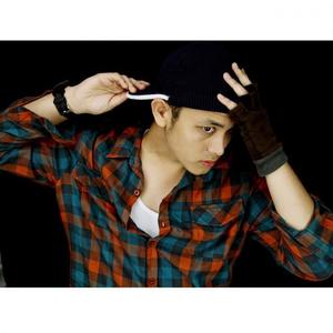 Gilang Dirga资料,Gilang Dirga最新歌曲,Gilang DirgaMV视频,Gilang Dirga音乐专辑,Gilang Dirga好听的歌