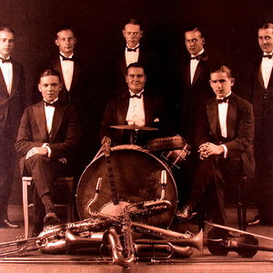 Paul Whiteman & His Orchestra