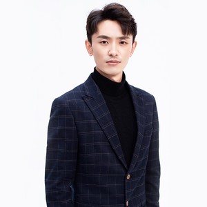 阿日根资料,阿日根最新歌曲,阿日根MV视频,阿日根音乐专辑,阿日根好听的歌