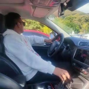 东少吖资料,东少吖最新歌曲,东少吖MV视频,东少吖音乐专辑,东少吖好听的歌