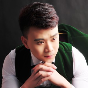 彭乾资料,彭乾最新歌曲,彭乾MV视频,彭乾音乐专辑,彭乾好听的歌