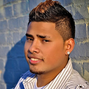 Vic De Leon资料,Vic De Leon最新歌曲,Vic De LeonMV视频,Vic De Leon音乐专辑,Vic De Leon好听的歌