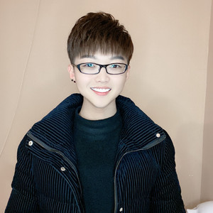 许明亮资料,许明亮最新歌曲,许明亮MV视频,许明亮音乐专辑,许明亮好听的歌