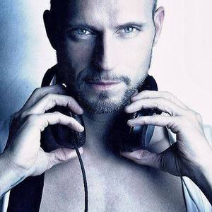 Into The Groove (Original Club Mix)