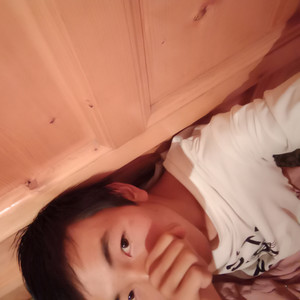 何文凡资料,何文凡最新歌曲,何文凡MV视频,何文凡音乐专辑,何文凡好听的歌