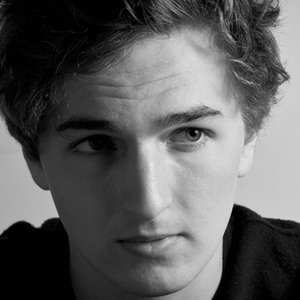 Oliver Daldry Qqé³ä¹ åä¸æ­£çé³ä¹æµ·éæ ææ²åºæ°æ­ç­æ­å¤©å¤©çå¬çé«åè´¨é³ä¹å¹³å° æµ·éæ ææ²åºæ°æ­ç­æ­å¤©å¤©ç