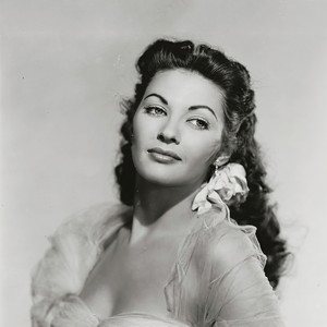Yvonne De Carlo资料,Yvonne De Carlo最新歌曲,Yvonne De CarloMV视频,Yvonne De Carlo音乐专辑,Yvonne De Carlo好听的歌