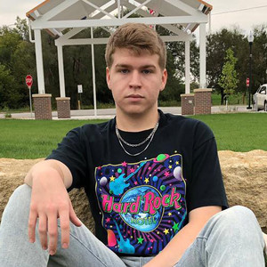 Tank资料,Tank最新歌曲,TankMV视频,Tank音乐专辑,Tank好听的歌