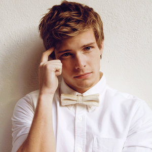 Hunter Parrish资料,Hunter Parrish最新歌曲,Hunter ParrishMV视频,Hunter Parrish音乐专辑,Hunter Parrish好听的歌