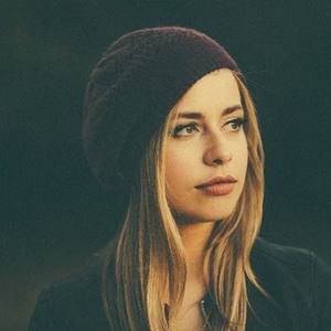 Alice Pisano资料,Alice Pisano最新歌曲,Alice PisanoMV视频,Alice Pisano音乐专辑,Alice Pisano好听的歌