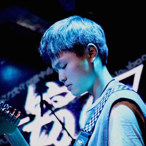 黄溢东资料,黄溢东最新歌曲,黄溢东MV视频,黄溢东音乐专辑,黄溢东好听的歌