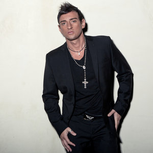 Antonio Giacca资料,Antonio Giacca最新歌曲,Antonio GiaccaMV视频,Antonio Giacca音乐专辑,Antonio Giacca好听的歌