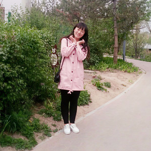 小易资料,小易最新歌曲,小易MV视频,小易音乐专辑,小易好听的歌