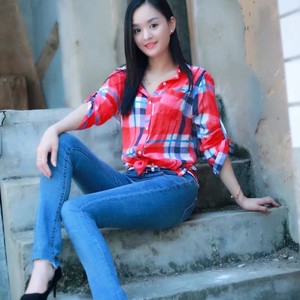 郑丹丹资料,郑丹丹最新歌曲,郑丹丹MV视频,郑丹丹音乐专辑,郑丹丹好听的歌