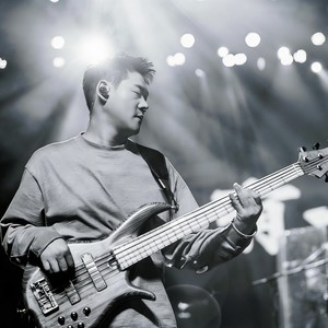 磊子资料,磊子最新歌曲,磊子MV视频,磊子音乐专辑,磊子好听的歌