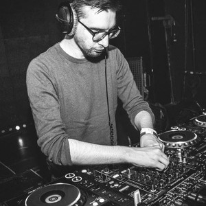 Wingz资料,Wingz最新歌曲,WingzMV视频,Wingz音乐专辑,Wingz好听的歌