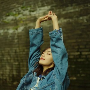 幸儿资料,幸儿最新歌曲,幸儿MV视频,幸儿音乐专辑,幸儿好听的歌