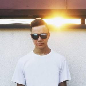 DVZE资料,DVZE最新歌曲,DVZEMV视频,DVZE音乐专辑,DVZE好听的歌