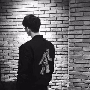 魔帝慕白资料,魔帝慕白最新歌曲,魔帝慕白MV视频,魔帝慕白音乐专辑,魔帝慕白好听的歌