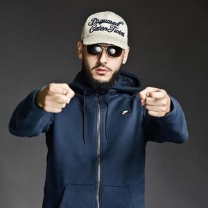 3robi资料,3robi最新歌曲,3robiMV视频,3robi音乐专辑,3robi好听的歌