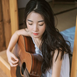 许忆琳资料,许忆琳最新歌曲,许忆琳MV视频,许忆琳音乐专辑,许忆琳好听的歌