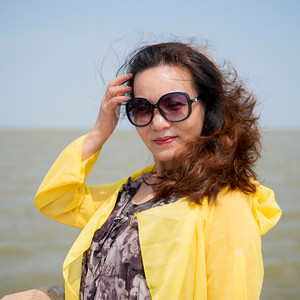 施惠媛资料,施惠媛最新歌曲,施惠媛MV视频,施惠媛音乐专辑,施惠媛好听的歌