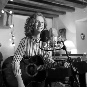 Margot Cavalier资料,Margot Cavalier最新歌曲,Margot CavalierMV视频,Margot Cavalier音乐专辑,Margot Cavalier好听的歌