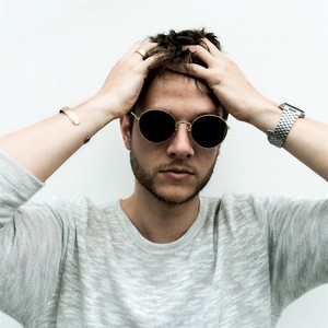 Stimulator Jones资料,Stimulator Jones最新歌曲,Stimulator JonesMV视频,Stimulator Jones音乐专辑,Stimulator Jones好听的歌