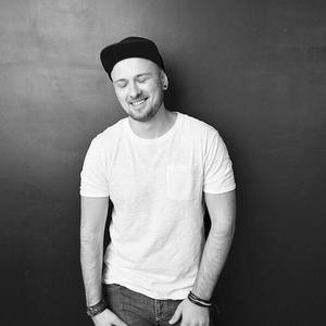 De Kibo资料,De Kibo最新歌曲,De KiboMV视频,De Kibo音乐专辑,De Kibo好听的歌