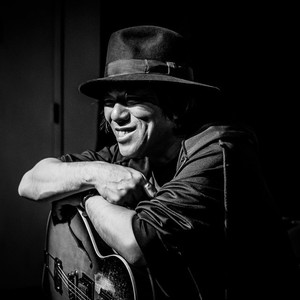 Otomo Yoshihide资料,Otomo Yoshihide最新歌曲,Otomo YoshihideMV视频,Otomo Yoshihide音乐专辑,Otomo Yoshihide好听的歌